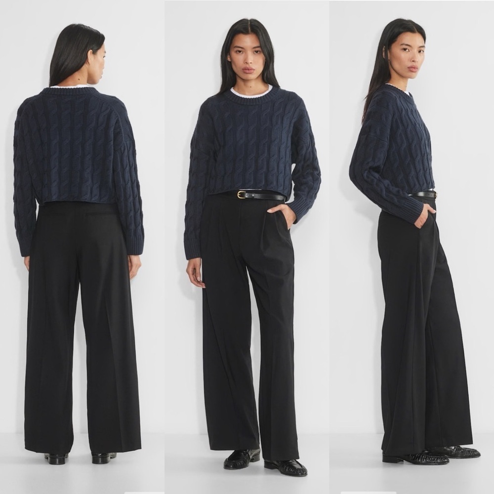 NWT Aritzia Babaton Glory Merino Wool Sweater in Total Eclipse Navy Size Small